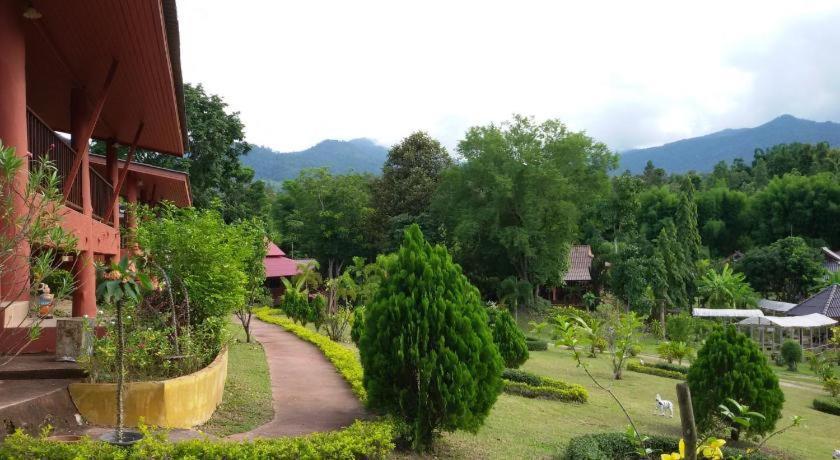Ban Rai Tin Thai Ngarm Eco Lodge Мерім Екстер'єр фото