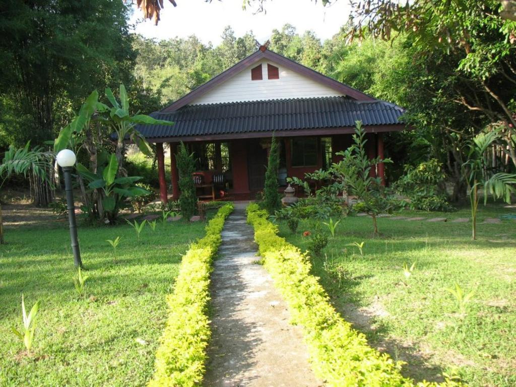 Ban Rai Tin Thai Ngarm Eco Lodge Мерім Екстер'єр фото